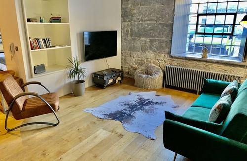 Plymouth Apartment | 13 Clarence - Royal William Yard