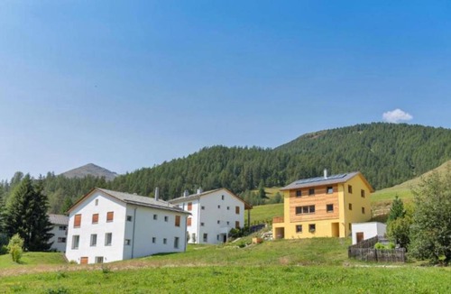Madulain Apartment | 130 m² Apartment ∙ 4 bedrooms ∙ 8 guests