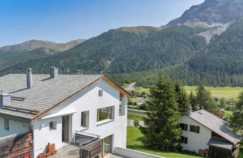Madulain Apartment | 130 m² Apartment ∙ 4 bedrooms ∙ 8 guests