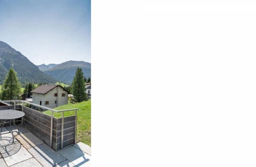 Madulain Apartment | 130 m² Apartment ∙ 4 bedrooms ∙ 8 guests