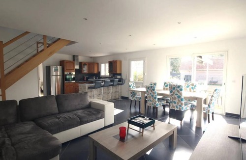 Greuville House | 130 m² House ∙ 3 bedrooms ∙ 6 guests