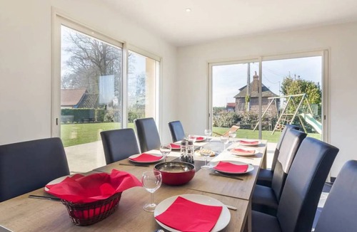 Greuville House | 130 m² House ∙ 3 bedrooms ∙ 6 guests