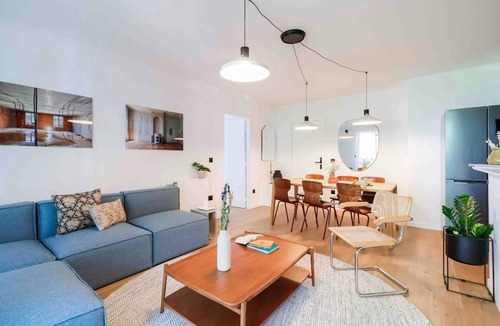 Vanves Resort | 130 m² Private room ∙ 1 bedroom ∙ 5 guests