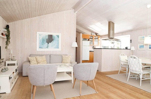 Hojby House | 13359 Højby - Månestien 63