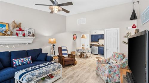 Village Green House | 1341 Vermont Ave, Unit B