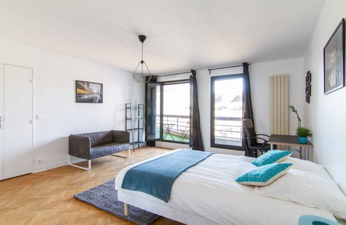 Rueil-Malmaison Resort | 136 m² Private room ∙ 1 bedroom ∙ 6 guests