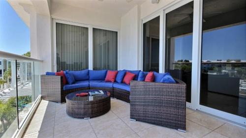 Rock Harbor House | 136 Mariners Club