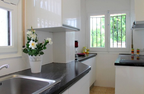 Empuriabrava Ski Chalet | 137-Empuriabrava house ground floor with pool-