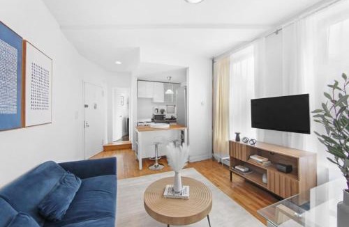 West Village Apartment | 139-2E west village 1BR best value
