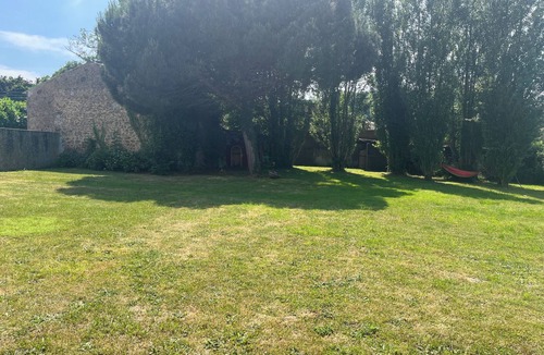 Pouzauges House | 13KM FROM PUY DU FOU, CHARMING COUNTRY HOUSE, sleeps 15