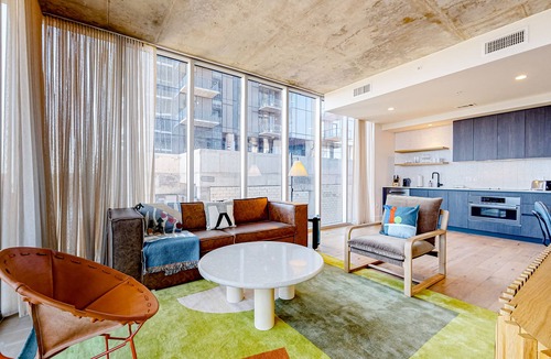 Rainey Street Historic District Condo | 13th floor corner condo, lake-view balcony, rooftop pool & gym, dog-friendly