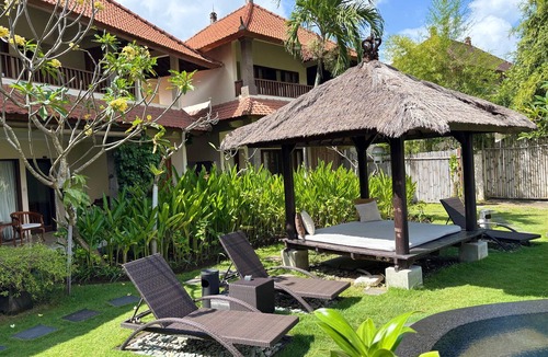 Dewi Sri Villa | 14 Bedroom Villa Riverside Legian