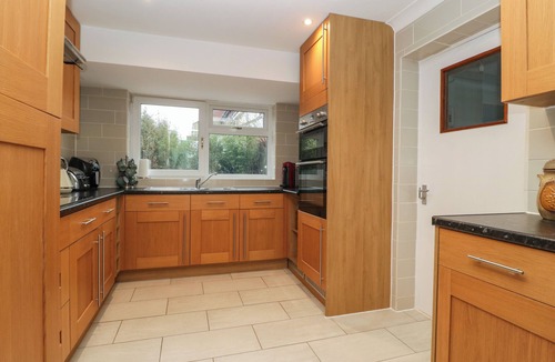 Lydney Cottage | 14 Birchwood Road