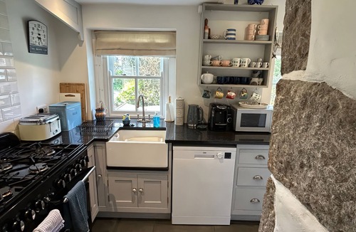 Pendeen Cottage | 14 BOSCASWELL DOWNS, pet friendly, with open fire in Pendeen