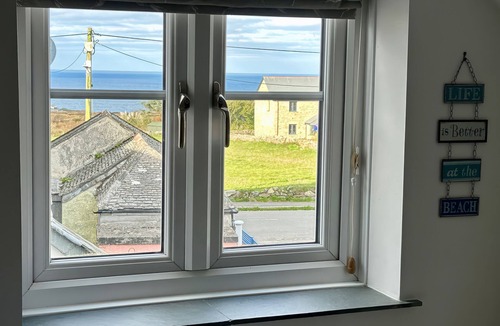 Pendeen Cottage | 14 BOSCASWELL DOWNS, pet friendly, with open fire in Pendeen
