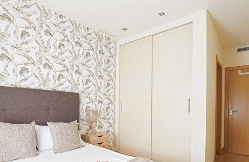 Sant Gervasi – la Bonanova Apartment | 14. Gold Small Apartment