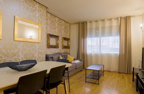 Sant Gervasi – la Bonanova Apartment | 14. Gold Small Apartment