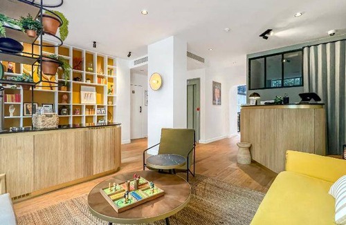 Prince–Marmottan Hotel | 14 m² Hotel ∙ 127 guests