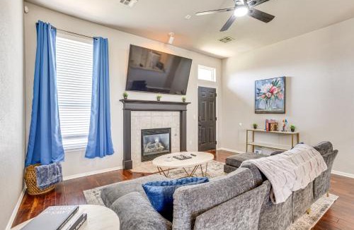 Edmond House | 14 Mi to Dtwn OKC: Edmond Gem w/Fenced Yard!