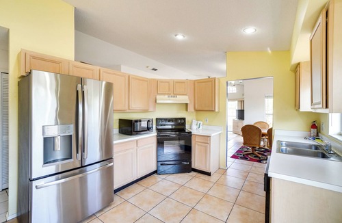 Meadow Woods House | 14 Mi to Universal Studios: Central Orlando Home