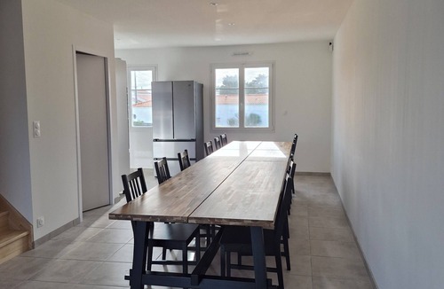 Prefailles House | 14-person gîte with sea view, a stone's throw from the beach