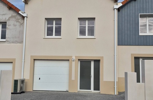 Prefailles House | 14-person gîte with sea view, a stone's throw from the beach