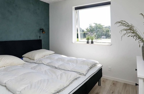 Marielyst House | 14 person holiday home in Væggerløse