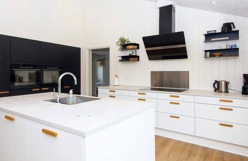 Vibæk Strand House | 14 person holiday home in Ebeltoft-By Traum