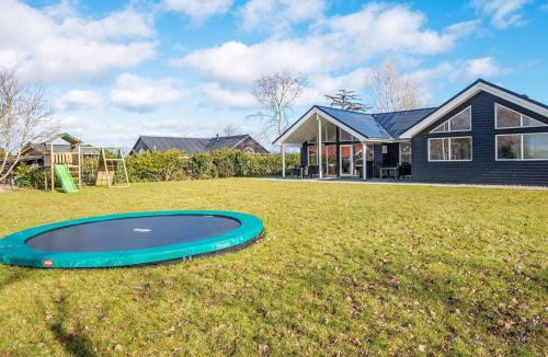 Juelsminde House | 14 person holiday home in Juelsminde