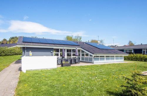 Lyngsbæk Strand House | 14 person holiday home in Ebeltoft-By Traum