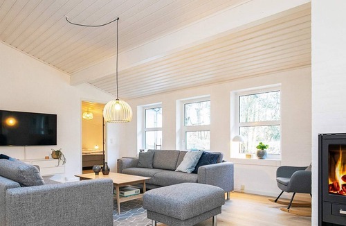 Nordost House | 14 person holiday home in Sæby