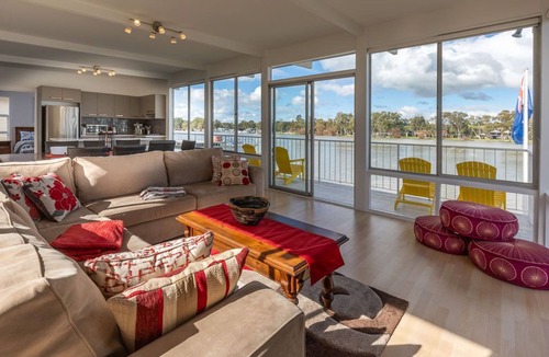 Mannum House | 14 Randell Street Mannum