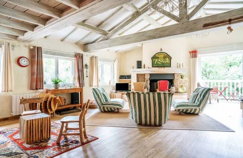 Mortagne-sur-Sevre House | 140 m² House ∙ 2 bedrooms ∙ 4 guests
