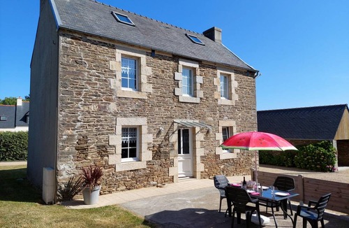 Plouenan House | 140 m² House ∙ 3 bedrooms ∙ 4 guests