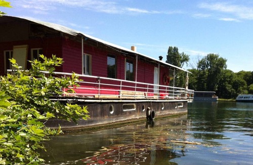 Saint-Cloud Resort | 140 m² Private room ∙ 1 bedroom ∙ 2 guests