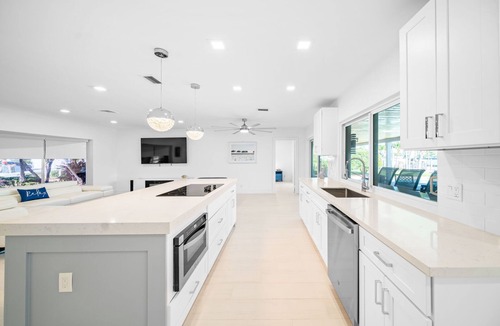 Deerfield Beach House | 1402 Managed By Brampton Park