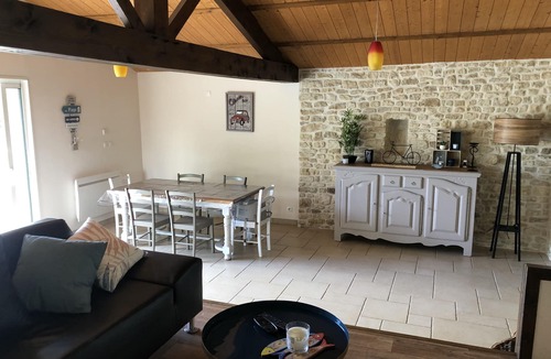 St Benoist-sur-Mer House | 140m2 house with garden and heated swimming pool