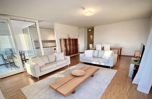 Lausanne Apartment | 141 Your bright and spacious apartment by the lake
