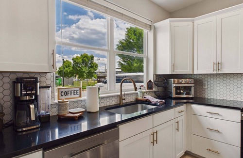 Chattanooga House | 1424 Stockyard-Kid Fav Chatt-town-Sleeps 9