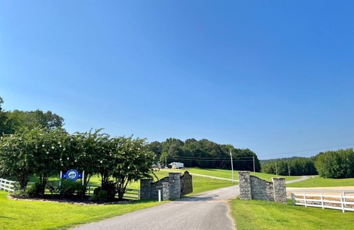 Flatwoods RV Rental | 142B GONE COUNTRY SITE 19