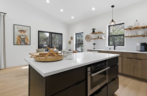 Camdenton House | 144 W Crossfox Trail
