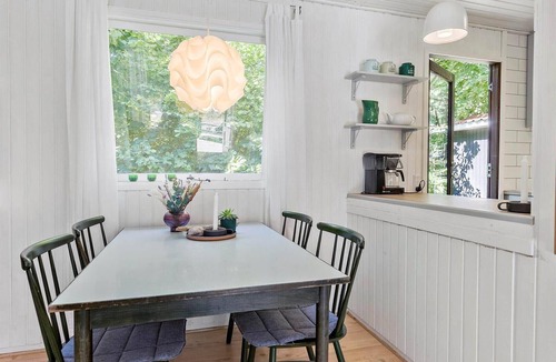 Oster Somarken House | 1476 Aakirkeby - Sluseparken 20