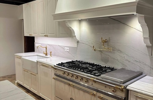 Etables-sur-Mer House | 14th century Breton manor house