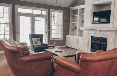 Cape Charles Villa | 14th & Hoos