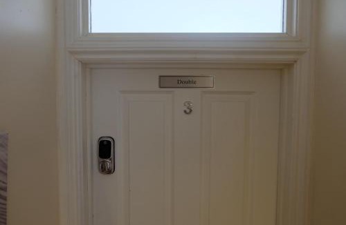 Talgarth House | 15 Bronant