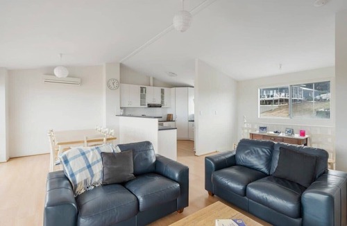 Encounter Bay House | 15 Cygnet Ct Encounter Bay