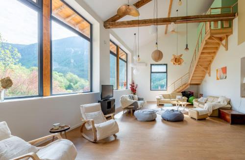Tenay House | 15 Guests Mountain View, Spa, La Ressource Malix