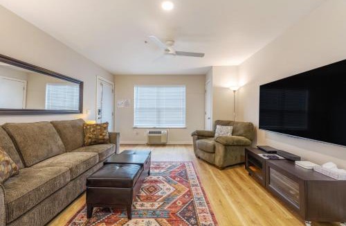 Hood River House | 15 Lodge