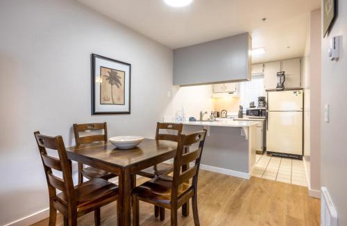 Hood River House | 15 Lodge