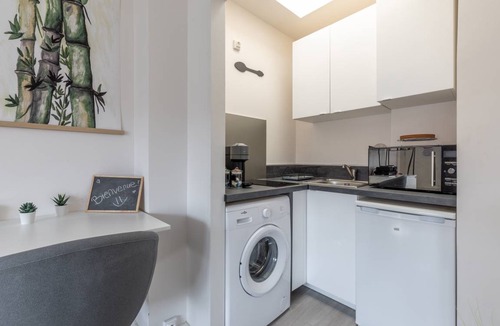 Gentilly Apartment | 15 m² Apartment ∙ 2 guests
